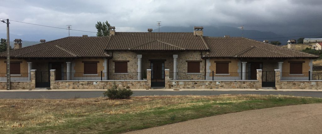 Tres viviendas adosadas en San Miguel de Valero